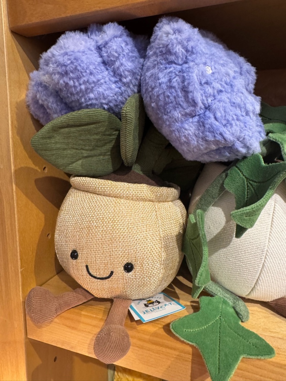 Jellycat Amuseables Hydrangea
